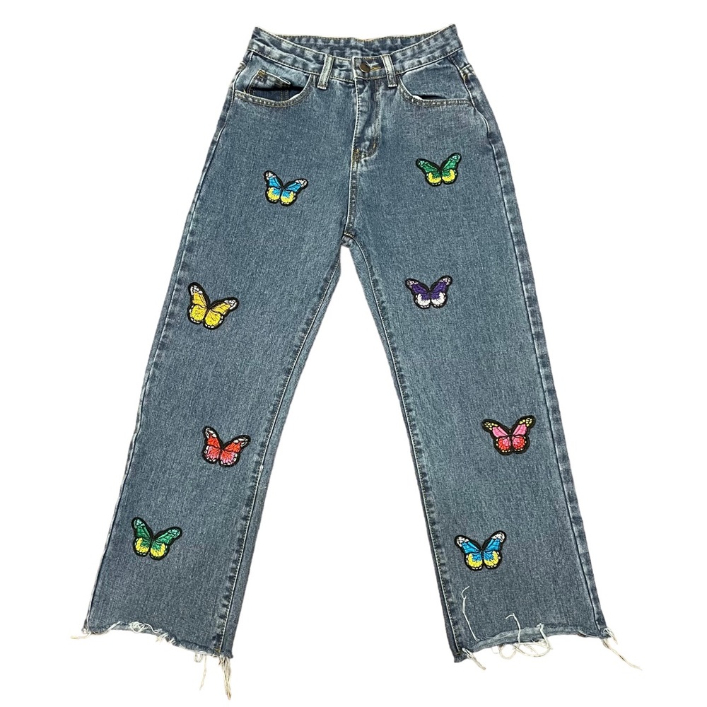 Butterfly Embroidered Mom Jeans